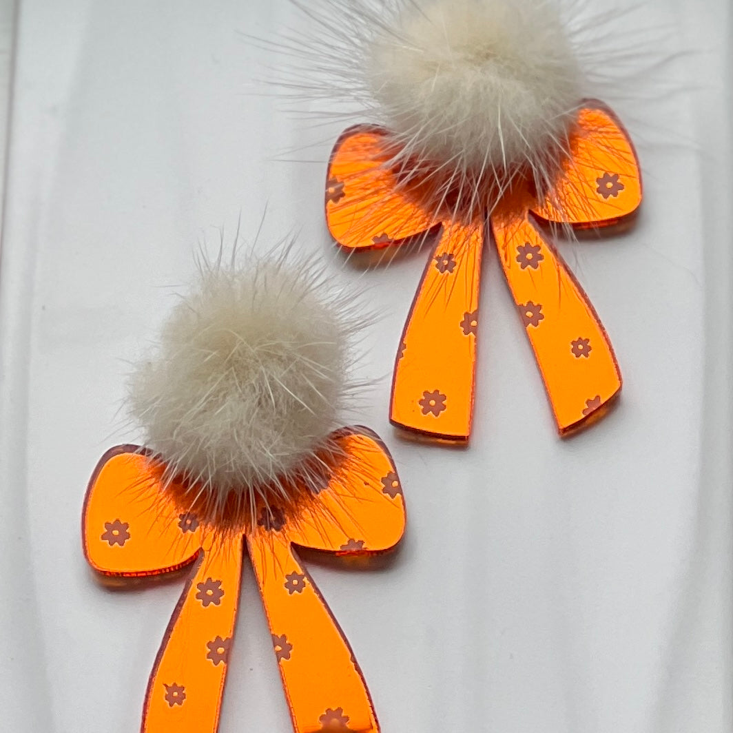 Pom Pom topped Bow